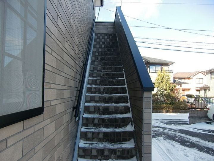 クレセール南吉成壱番館の外観