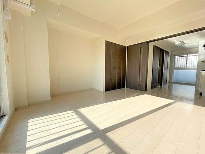 フィットエル仙台一番町の居間