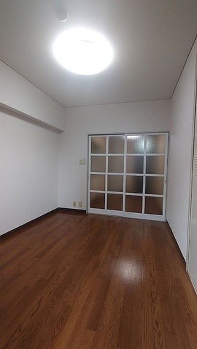 ライオンズマンション上杉西0404の居間