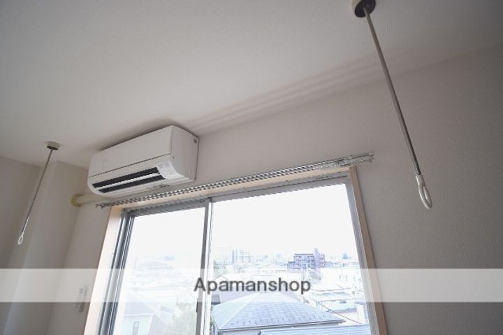 ラ・サーミ市名坂402の内装