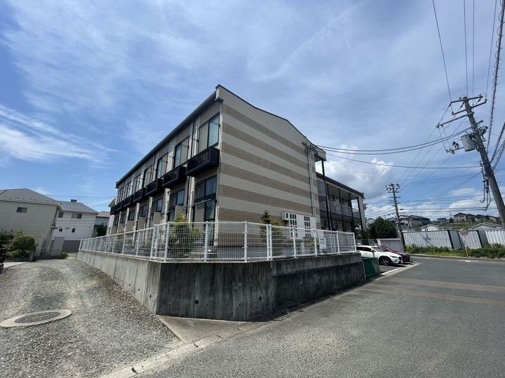 レオパレスシャングリラ2007の外観