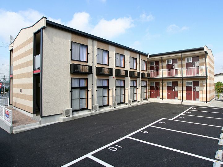 レオパレスシャングリラ2007の外観