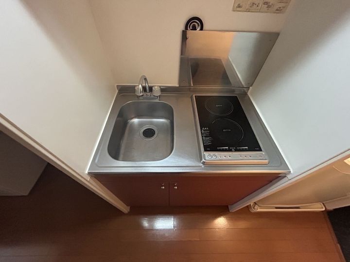 レオパレストゥウィンクルダイヤ103のキッチン