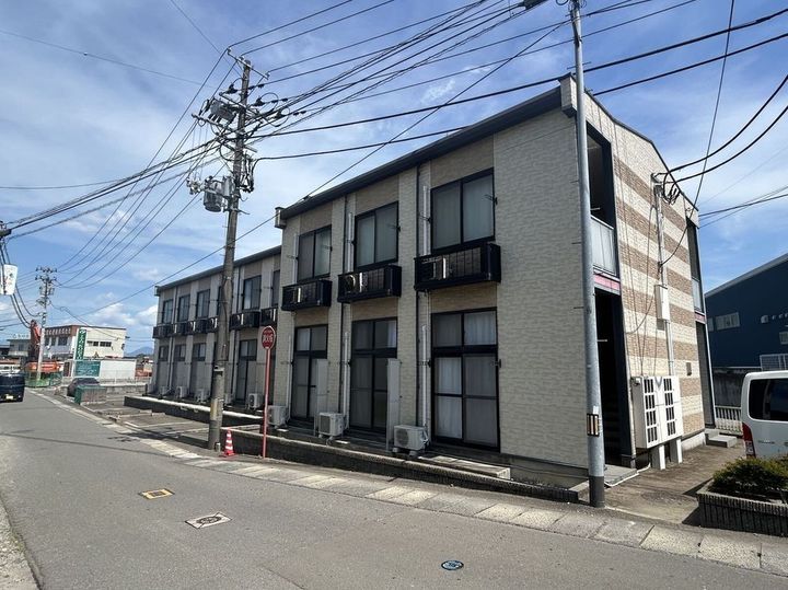 レオパレストゥウィンクルダイヤ108の外観