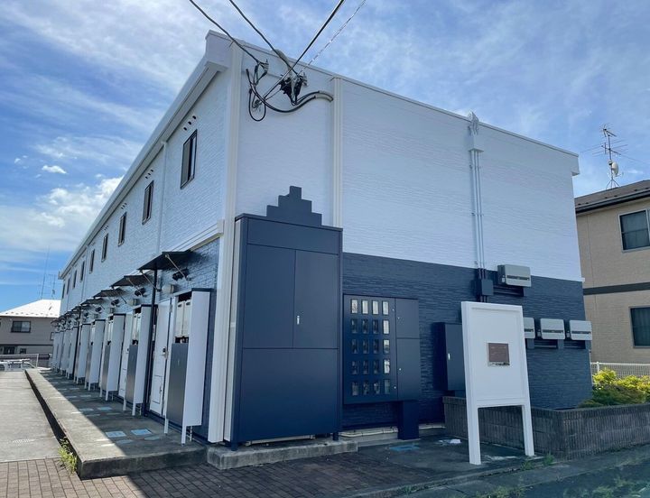 レオパレスサンライズ富谷町201の外観