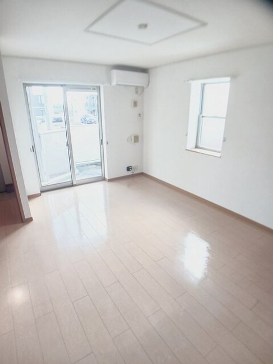 サンライズBの居間