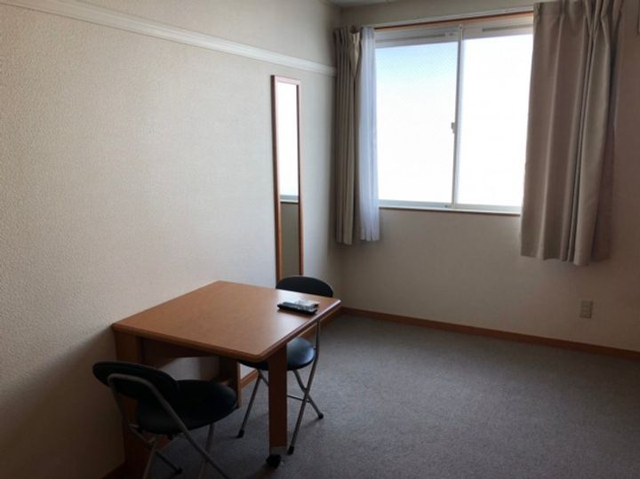 レオパレストータスⅢ210の居間