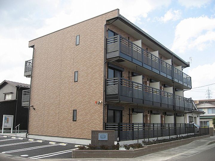 レオネクストシャトレー出花205の外観