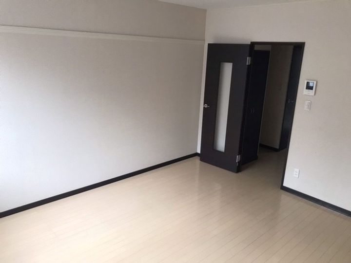 レオネクストサンテラスの居間