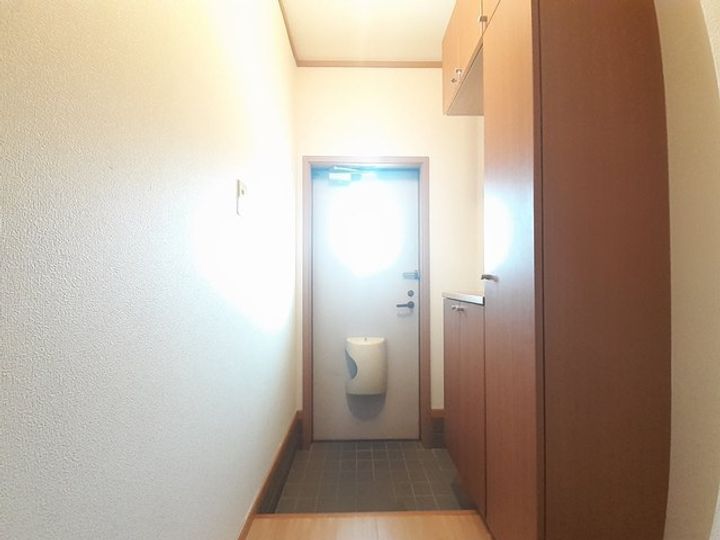 アヴァンティの玄関