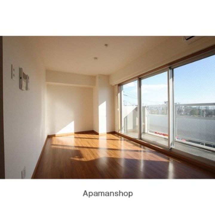 ケンズコート403の居間