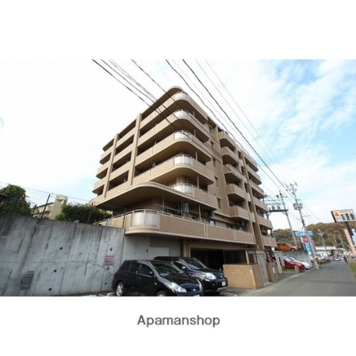 ラルシュ市名坂601の外観