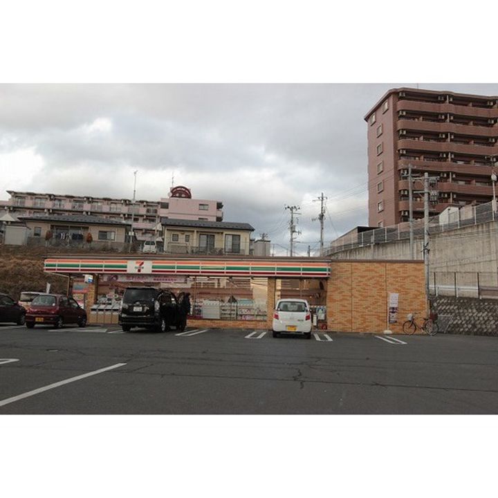 サンビレッジ泉201の周辺