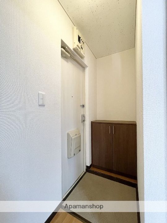 アネックス南光台の玄関