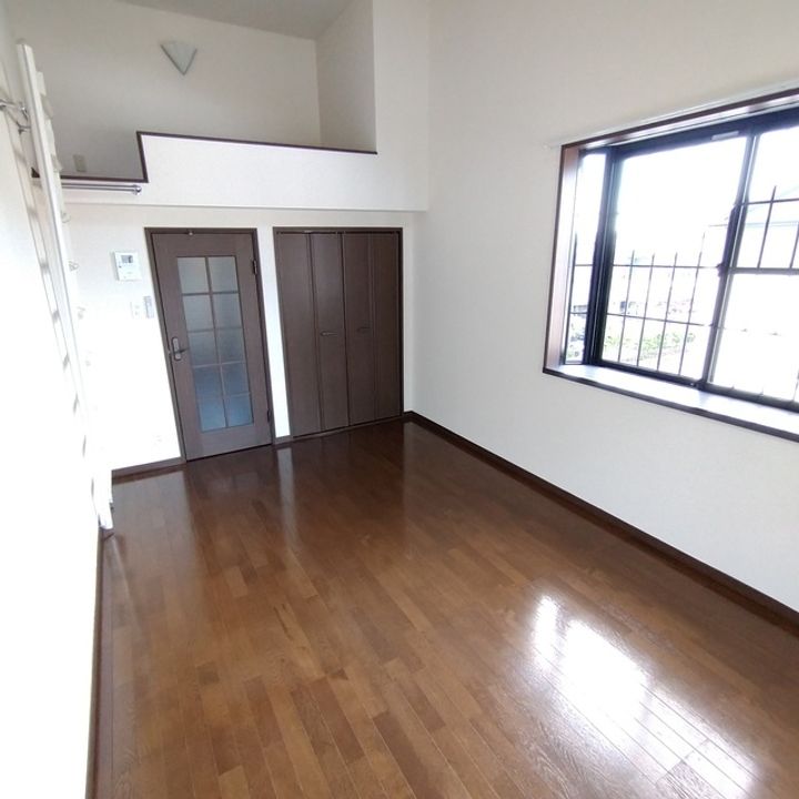 クレセール南吉成壱番館の内装