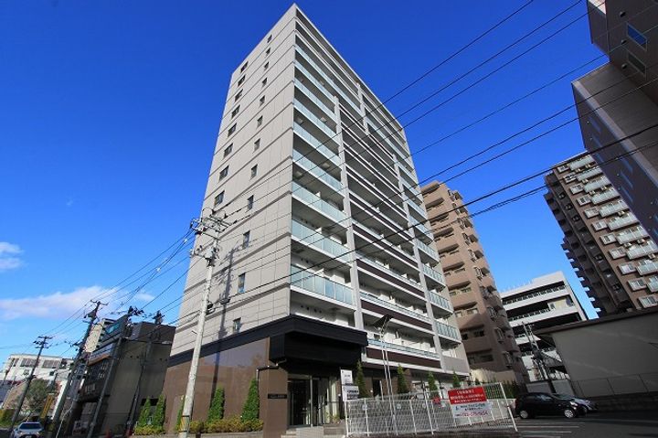 ロージェ泉中央の外観