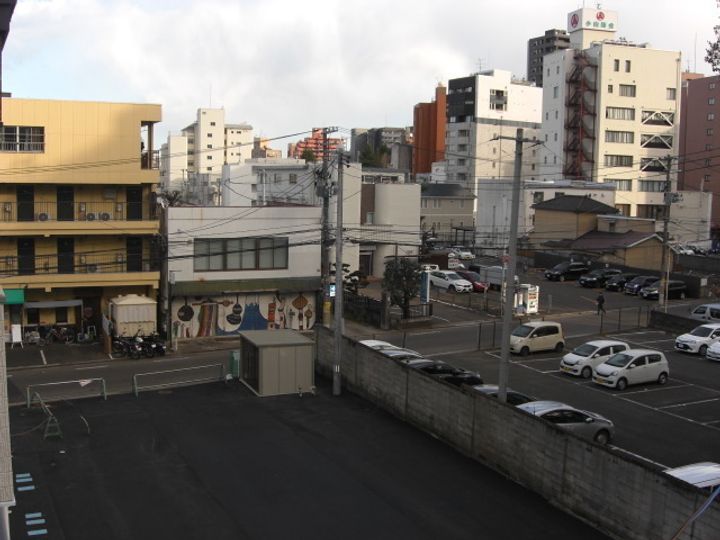 ウルス花京院Aの周辺
