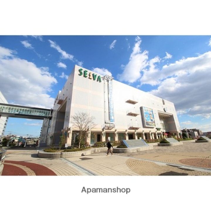 泉中央パークホームズ 402402の周辺