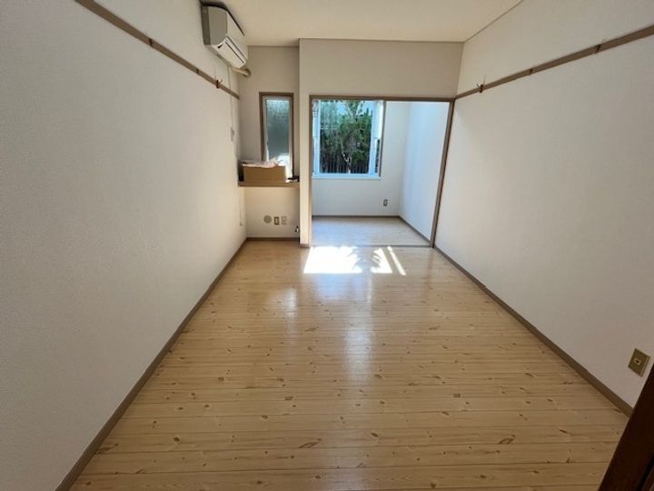 エクセランス・ド・旭ヶ丘の居間