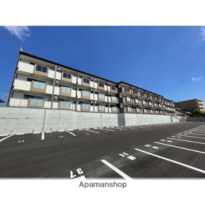 カーサヴェルデ高森の外観