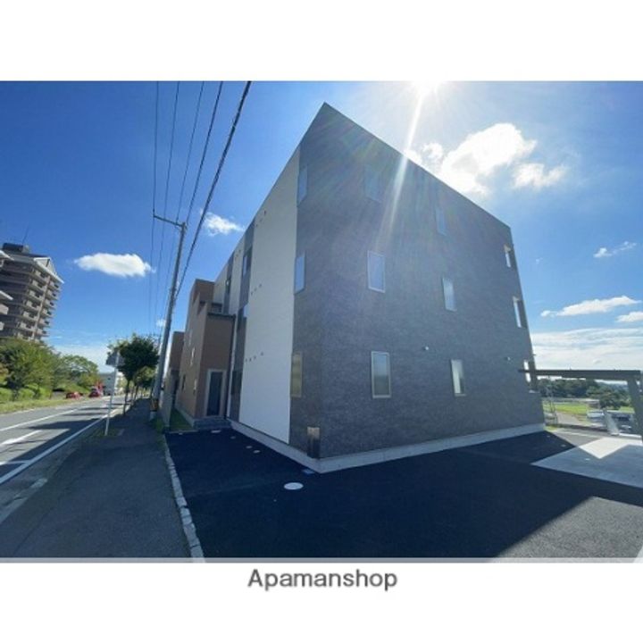 カーサヴェルデ高森の外観