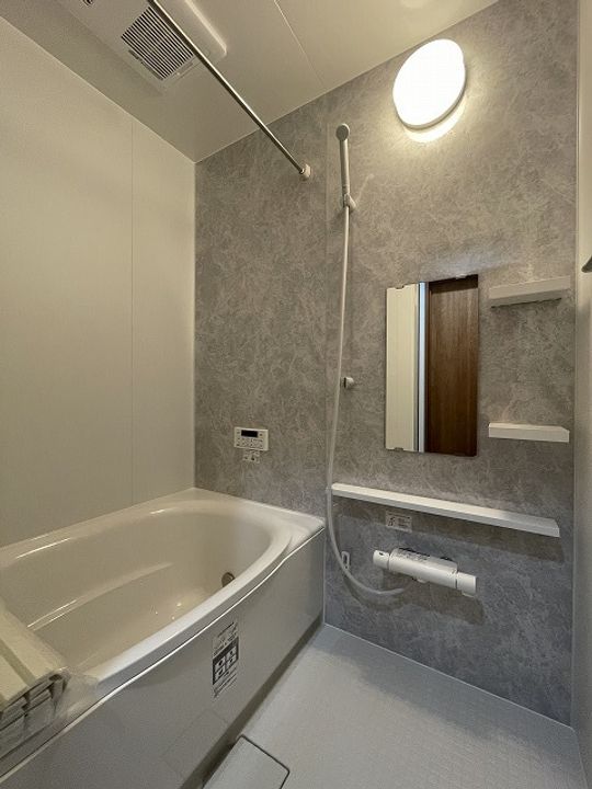 リベルテ栗生の風呂