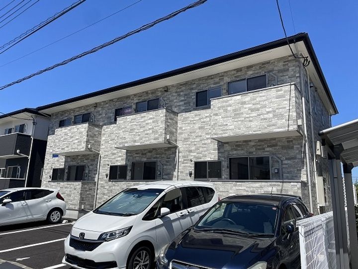 リベルテ栗生の外観