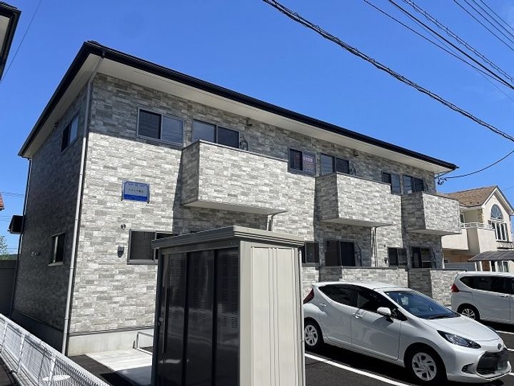 リベルテ栗生の外観