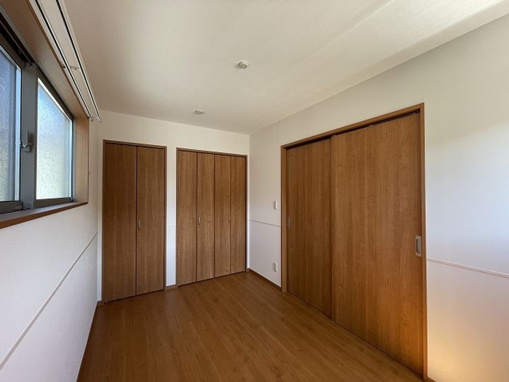 リベルテ栗生の内装