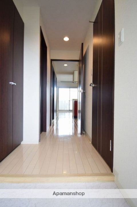 ヴィアーレ広瀬の玄関