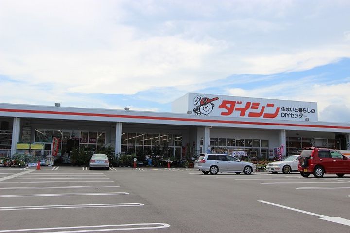 CHファミーユの周辺