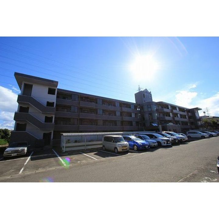 ラフィーヌ清水Ⅱ302の外観