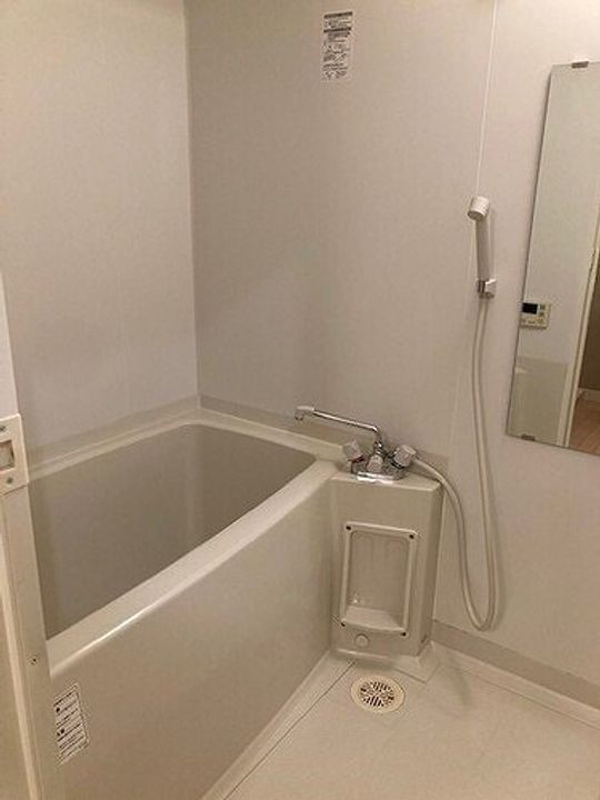 ヴィアーレ新寺の風呂