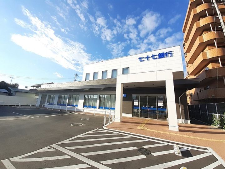 クレストールAの周辺