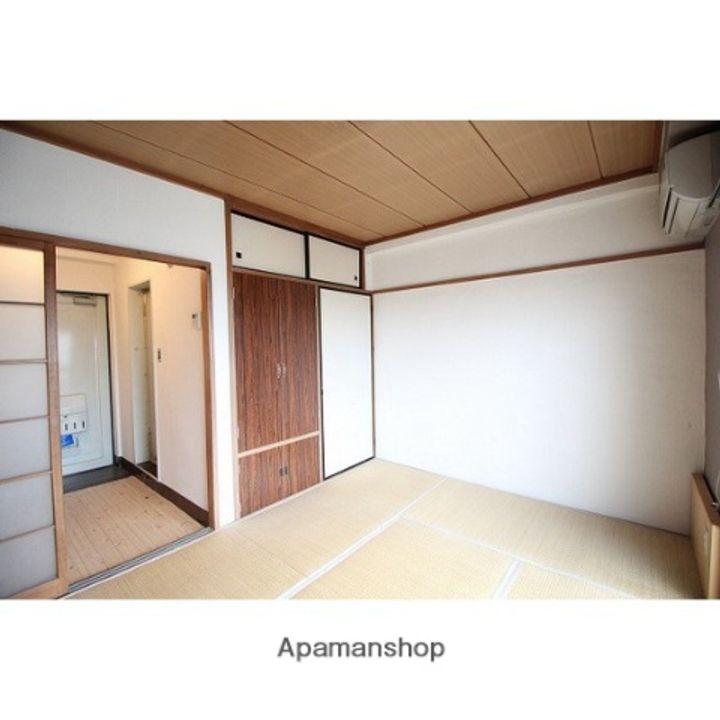 オイゼンビルのその他画像