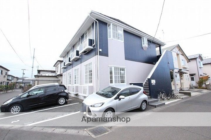 ホワイトキャッスル遠見塚9番館の外観