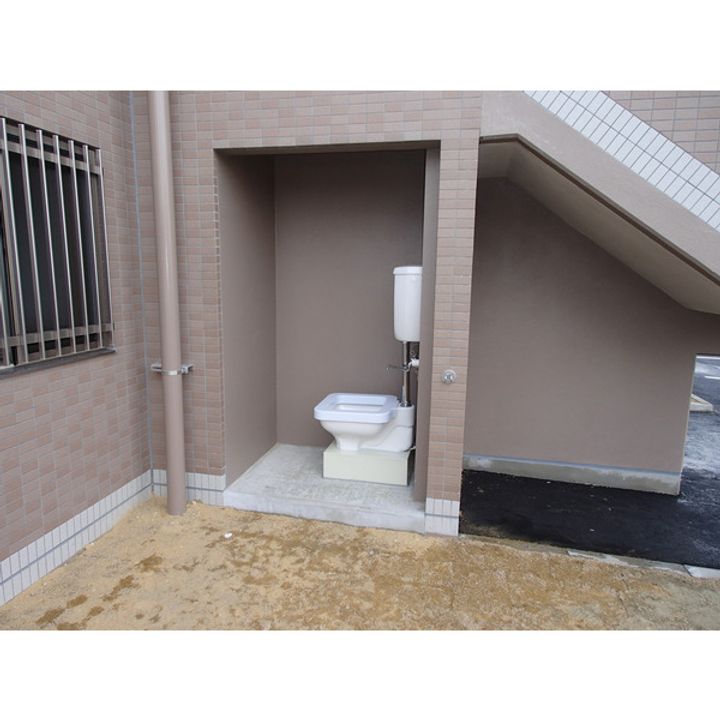 新田東レジデンス五番館の周辺