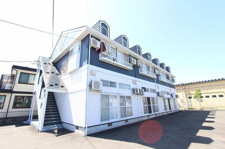 ソレアード六丁目の外観