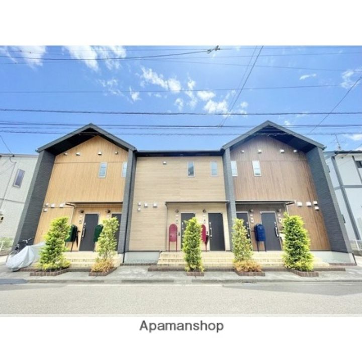 ラド・ヒュース リンドラ203の外観