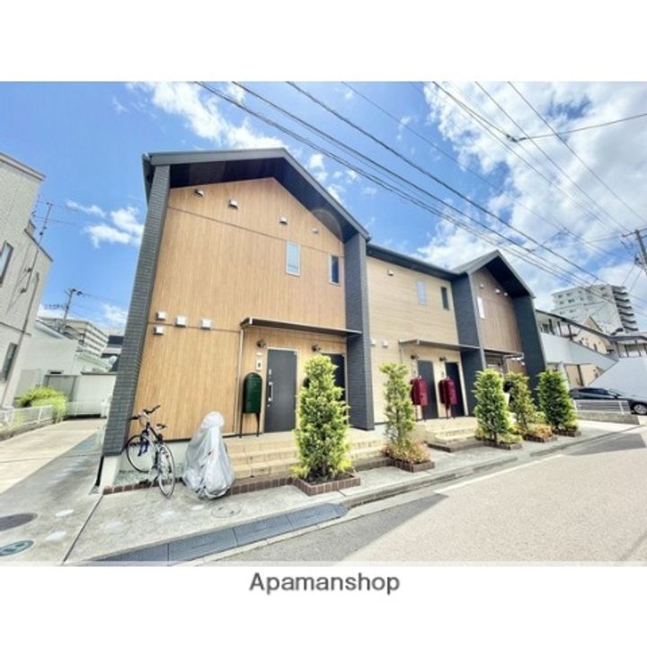 ラド・ヒュース リンドラ203の外観