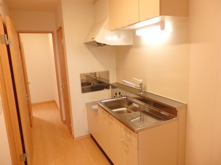 宮城県仙台市太白区向山4丁目の賃貸アパートのキッチン