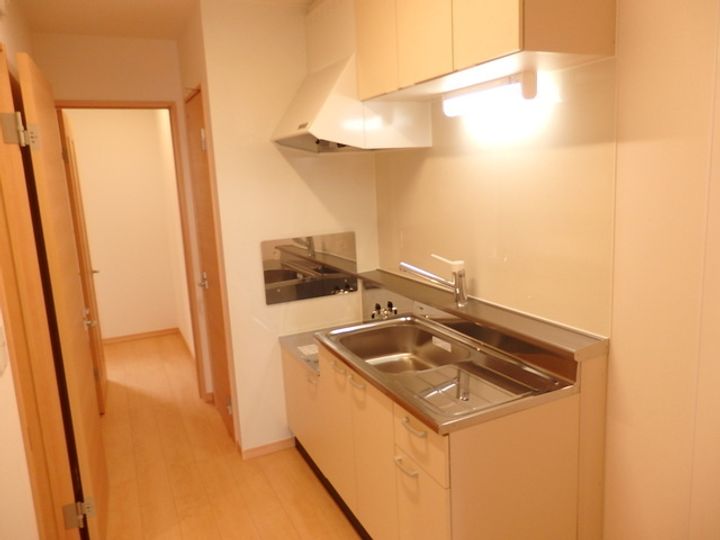 宮城県仙台市太白区向山4丁目の賃貸アパートの内装