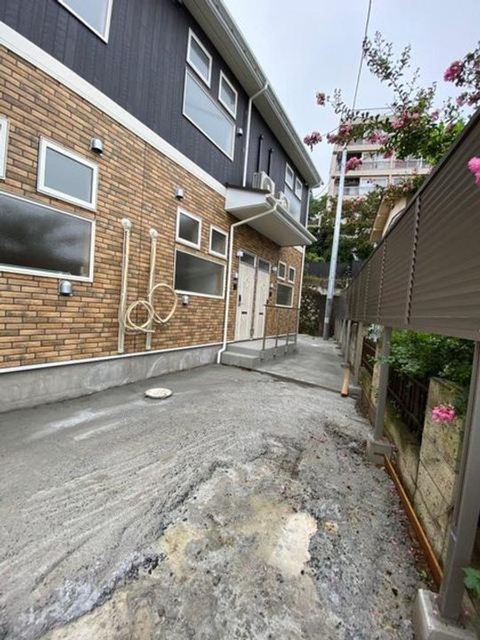 ソレイユ向山壱番館の周辺