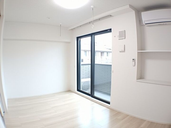 ソルトハウスの居間