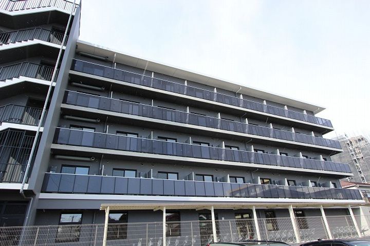 CINZA若林の外観