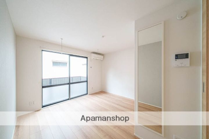 宮城県仙台市若林区六十人町の賃貸アパートの居間