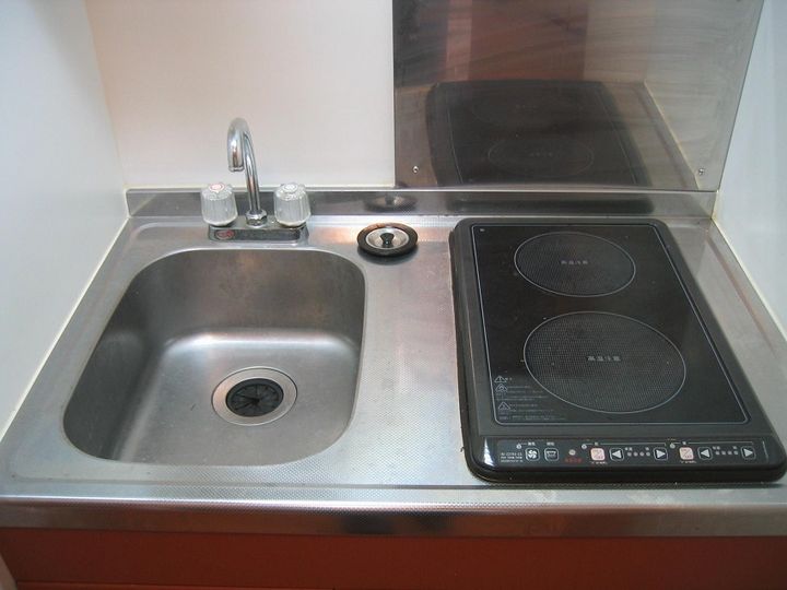 レオパレスM&T111のキッチン