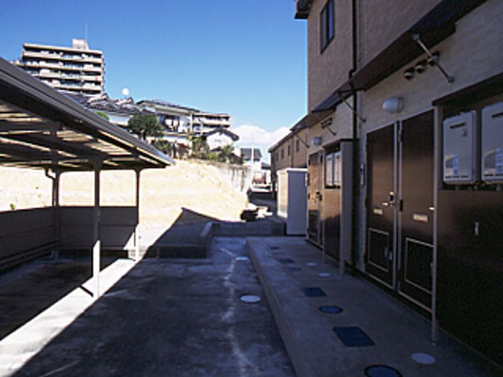 レオパレスM&T111の外観