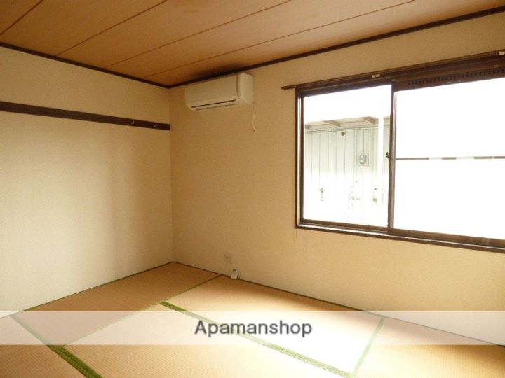 コーポレーション渡憲Aの居間