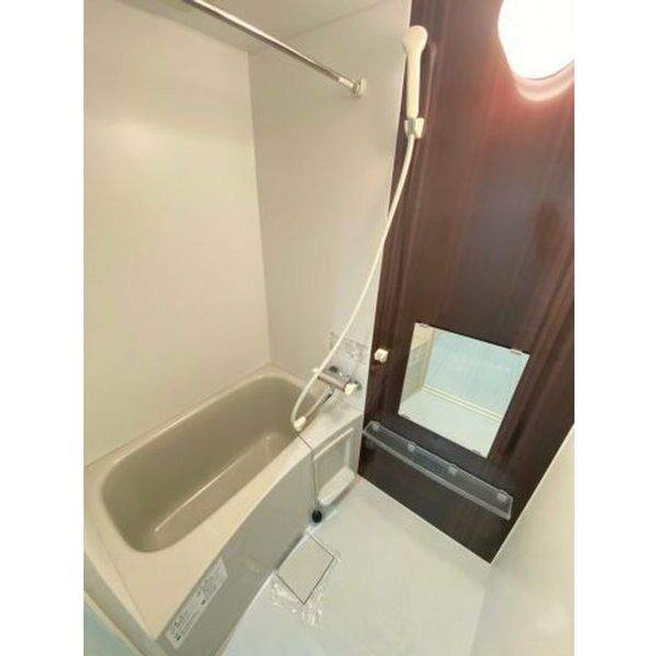 INSPIRE PHILIPPIANS 4131055の風呂